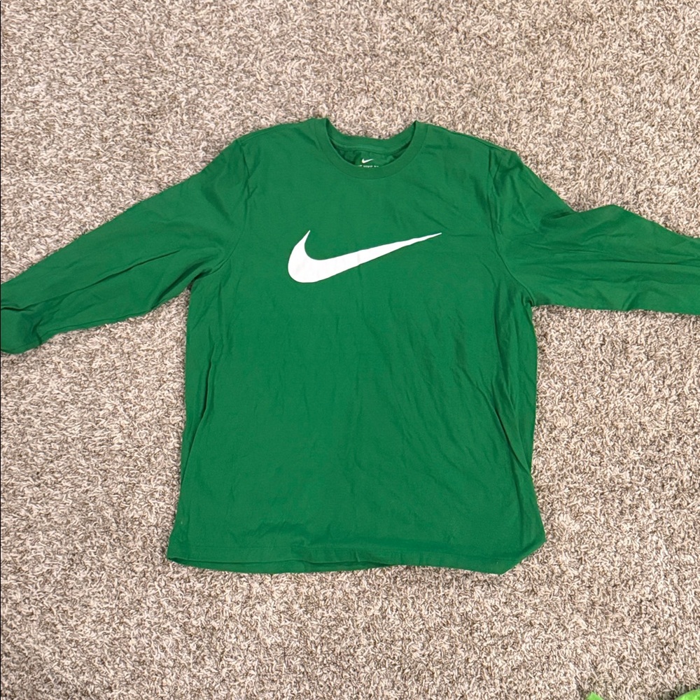 Nike crew Cotten long sleeve